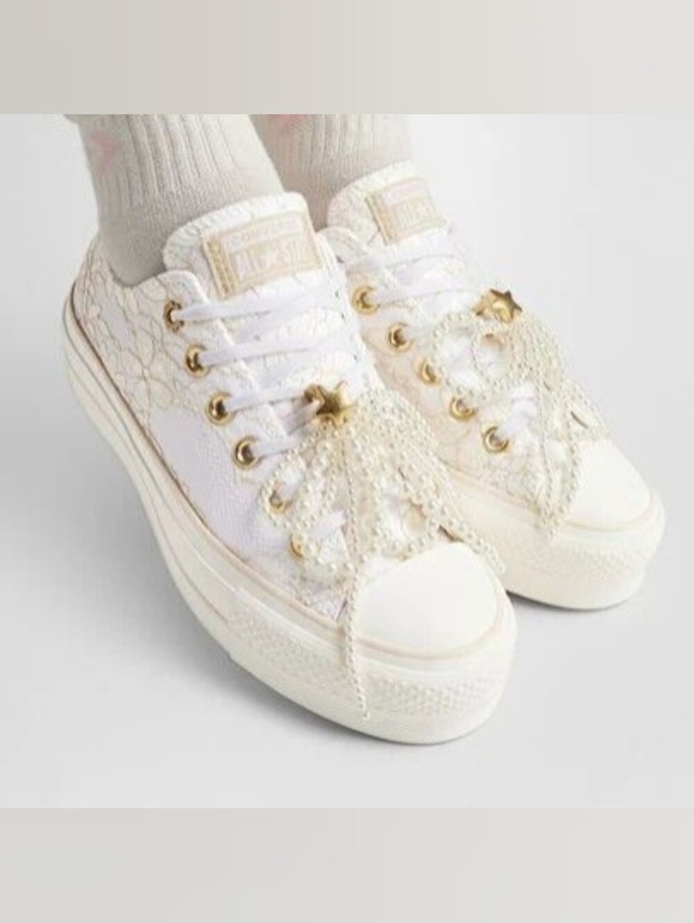 Chuck Taylor All Star Lift Platform Low Pearls Size 6.5